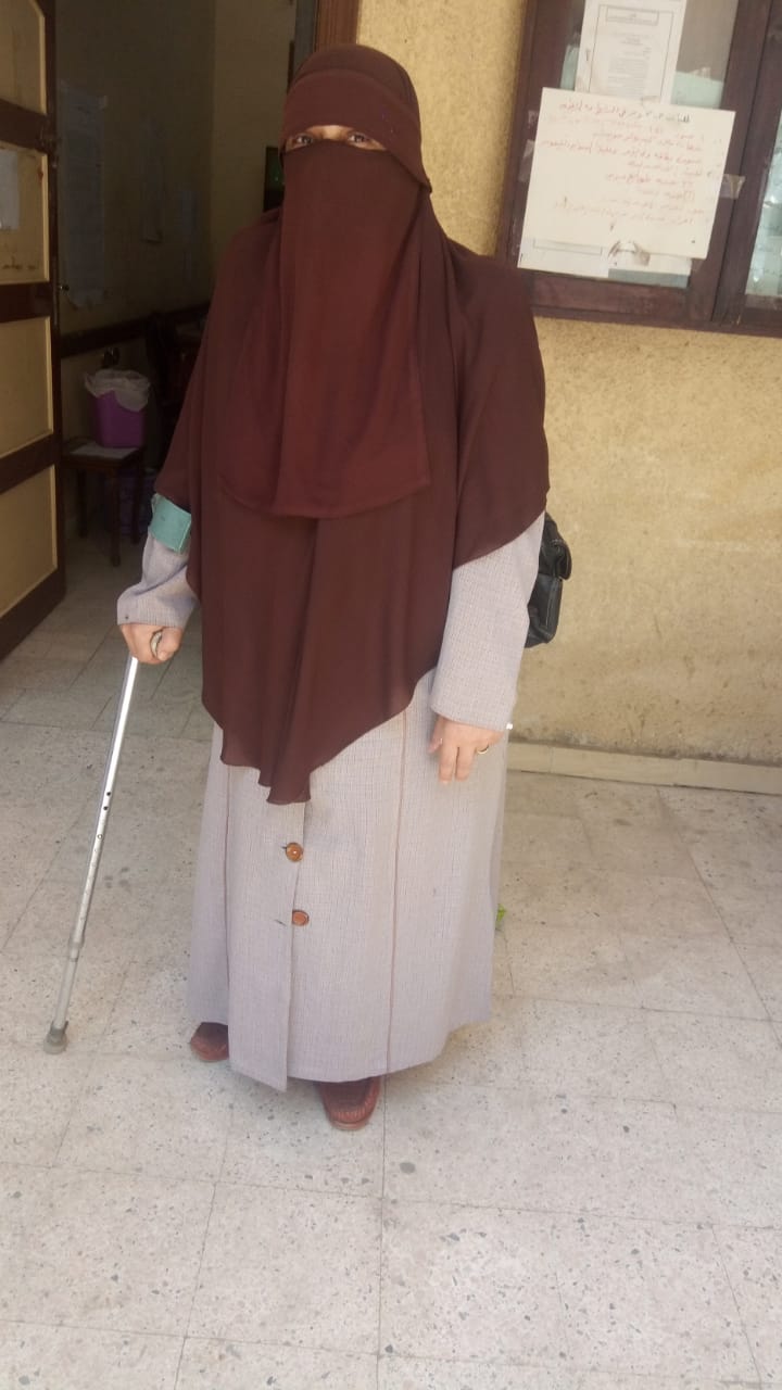 احدى المدرسات داخل المعهد