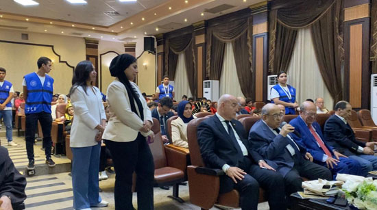 وزير الشباب يشهد حفل تدشين مبادرة إحنا مين (11)