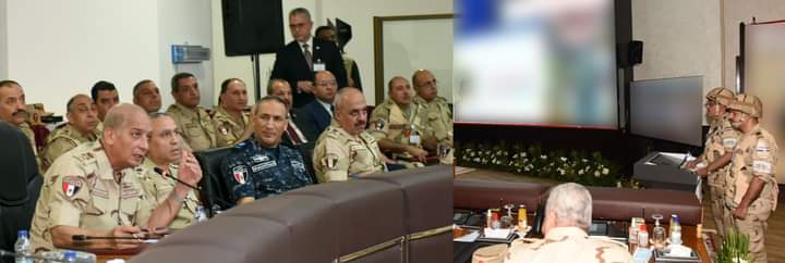 وزير الدفاع يشهد المرحلة الرئيسية لمشروع مراكز القيادة الاستراتيجى أمان-3