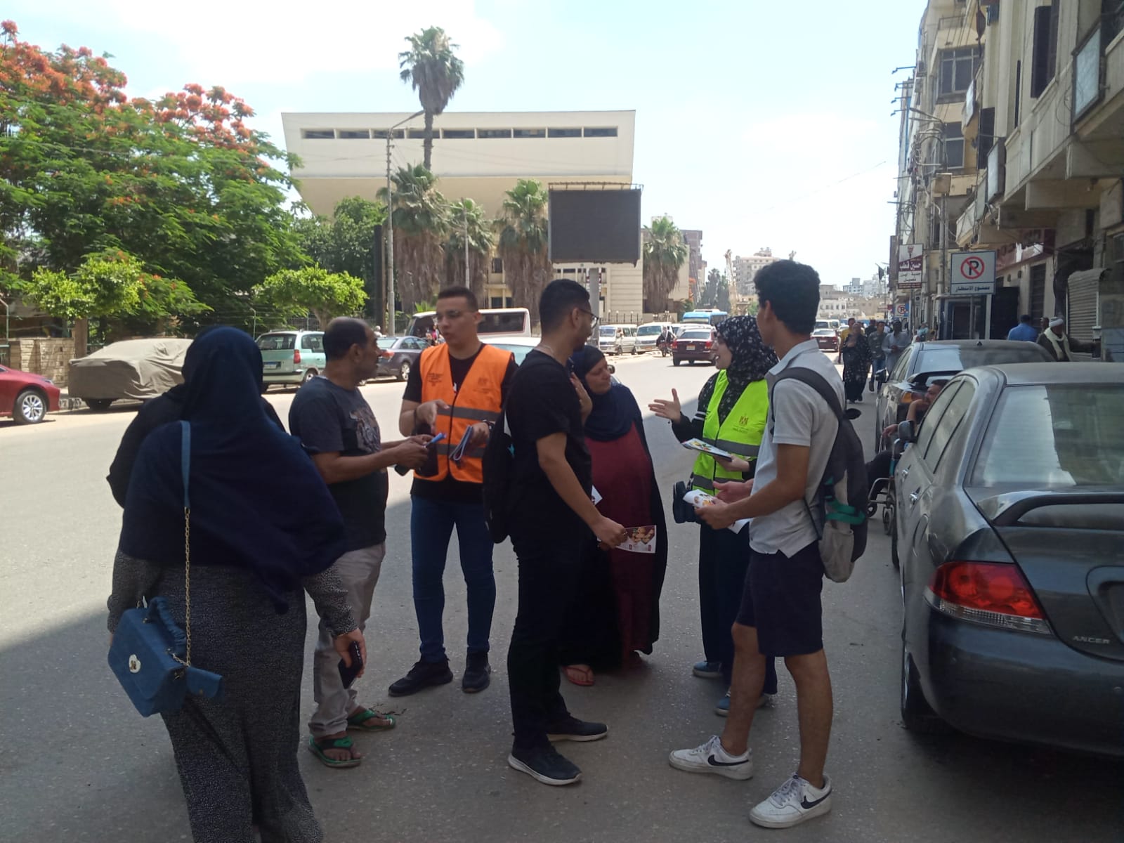 مبادرة قرية بلا إدمان تواصل حملاتها التوعوية بالمنصورة لرفع الوعي بمخاطر الإدمان(6)