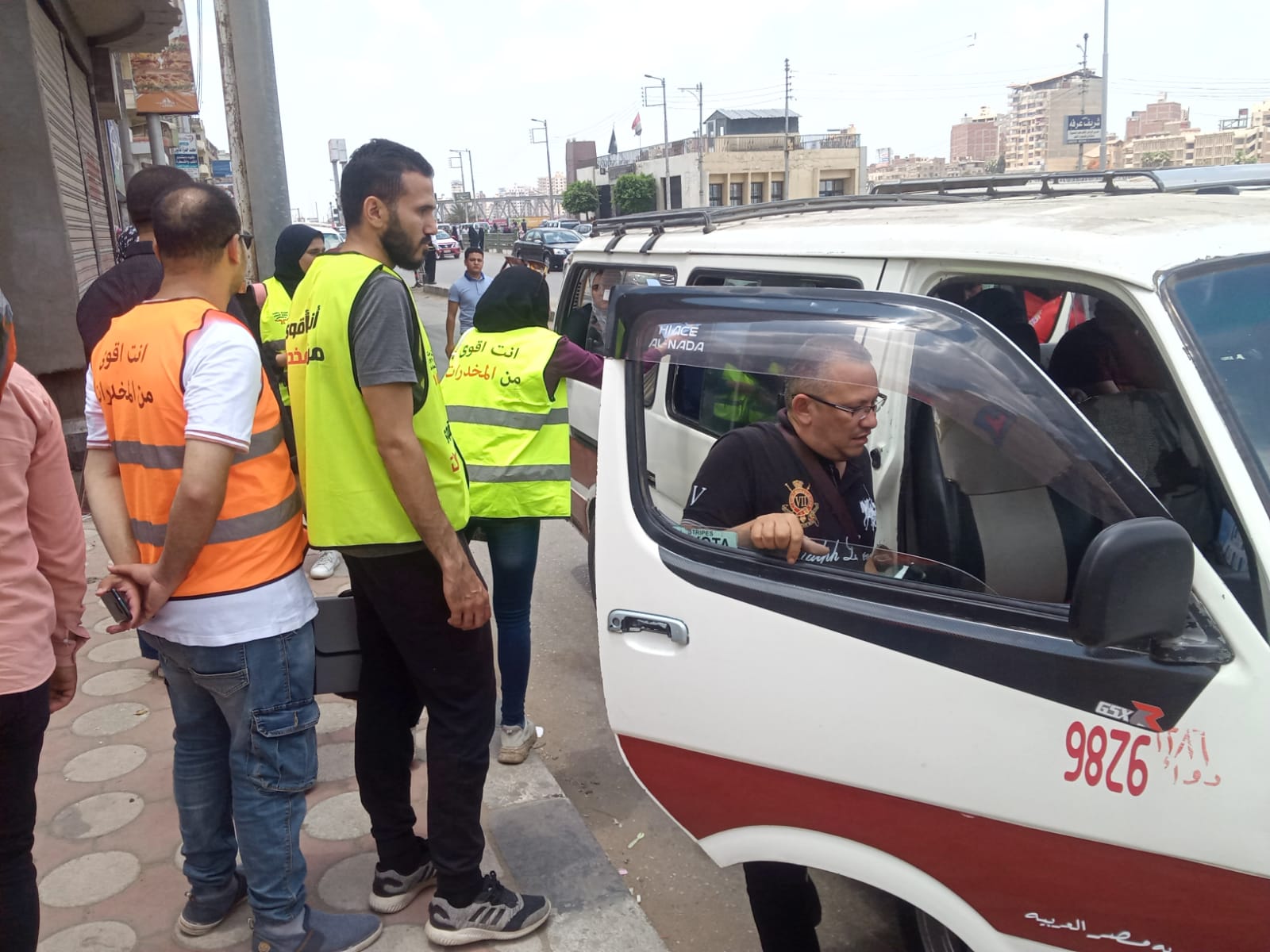 مبادرة قرية بلا إدمان تواصل حملاتها التوعوية بالمنصورة لرفع الوعي بمخاطر الإدمان(7)