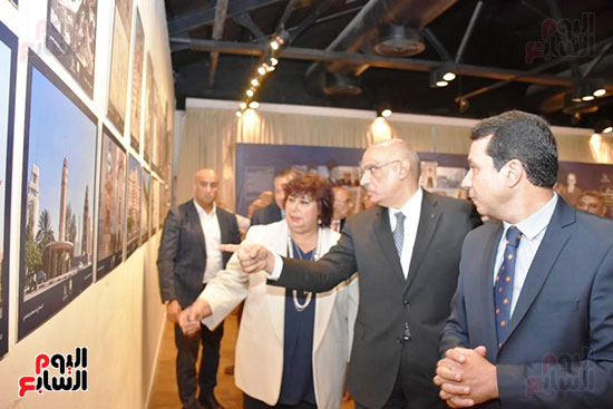 وزيرة الثقافة تفتتح معرض المعماريين الرواد (2)