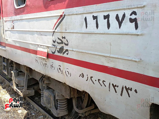 العربة-الخارجة-عن-القضبان العربة-الخارجة-عن-القضبان