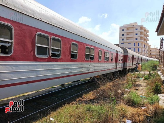 خروج-عربيتين خروج-عربيتين