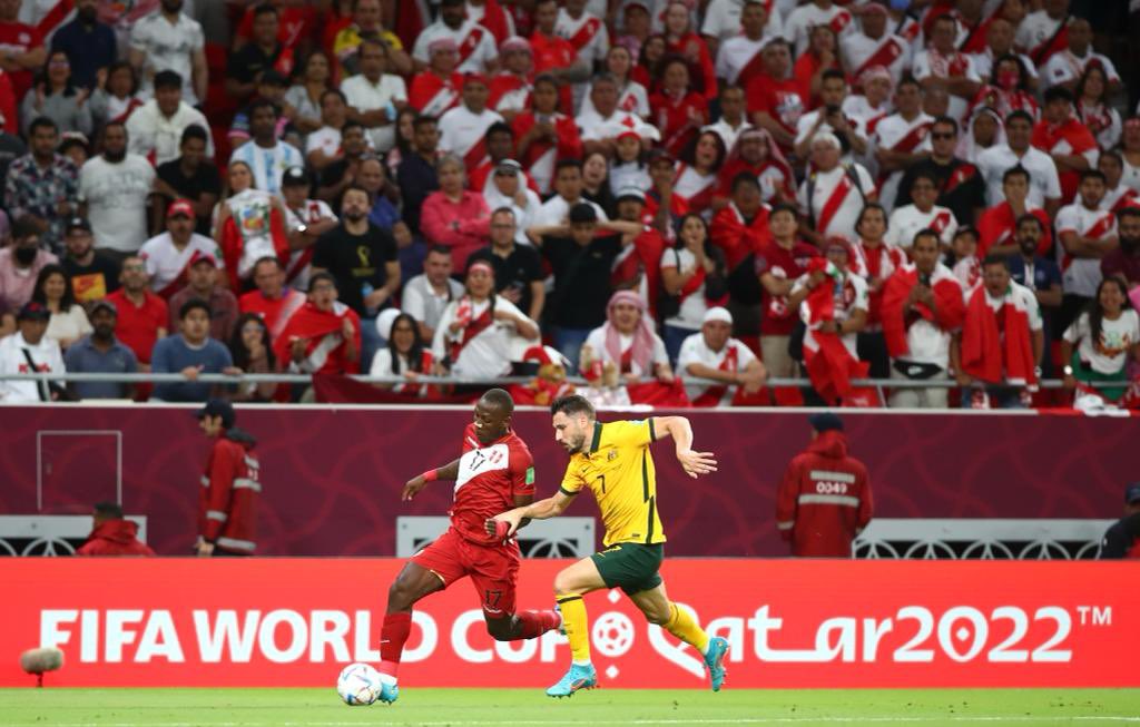أستراليا ضد بيرو (1)