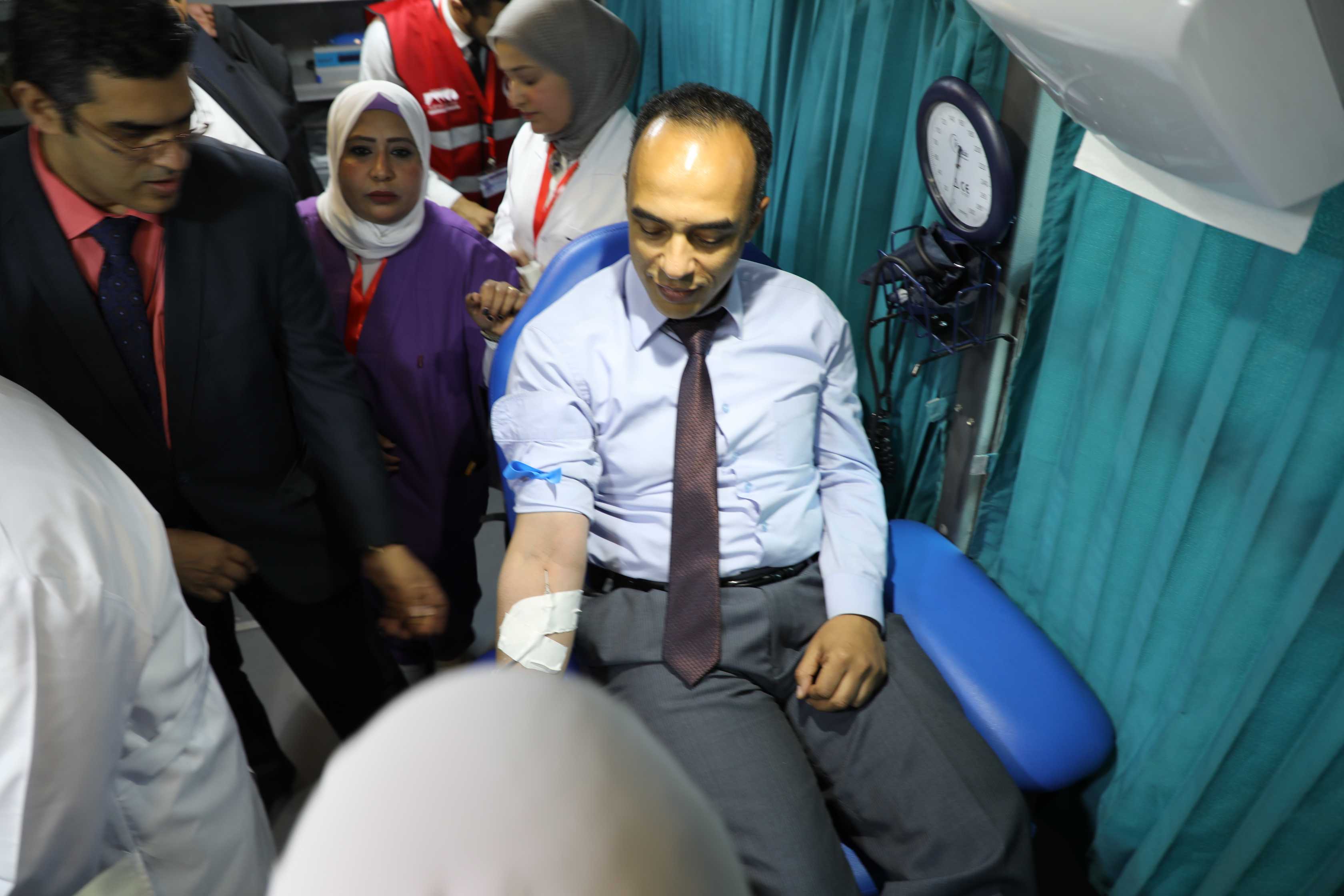 تكريم المتبرعين بالدم فى المركز الاقليمى لنقل الدم بمحافظة المنيا (2)