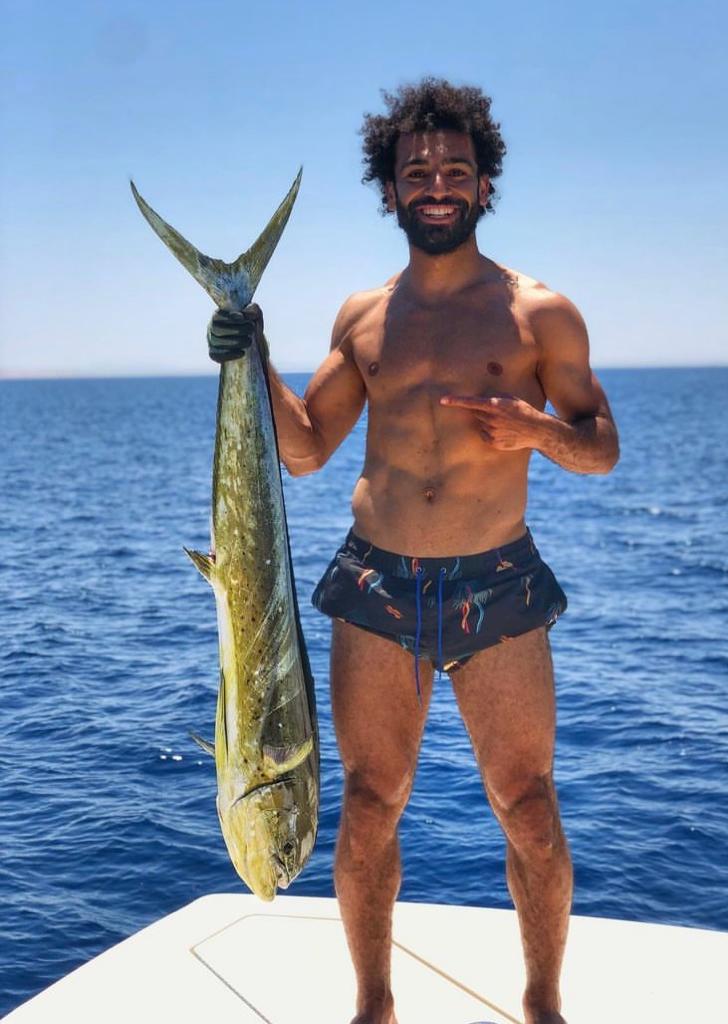 محمد صلاح في رحلة صيد