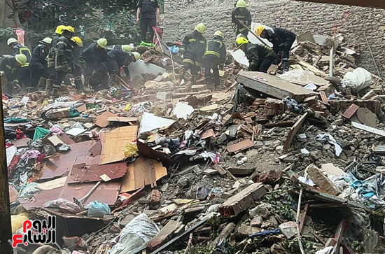 انهيار عقار بالوايلى (17)