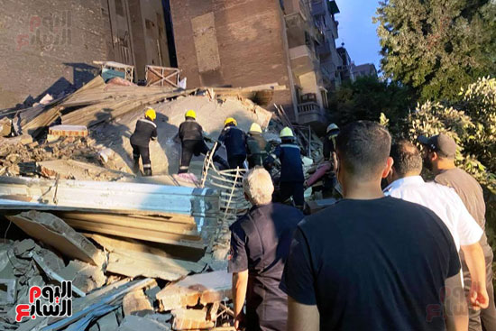 انهيار عقار بالوايلى (4)