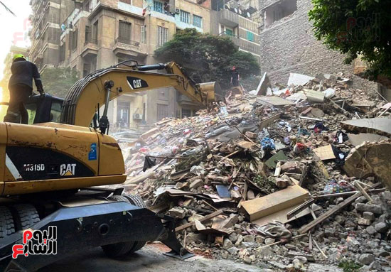 انهيار عقار بالوايلى (11)