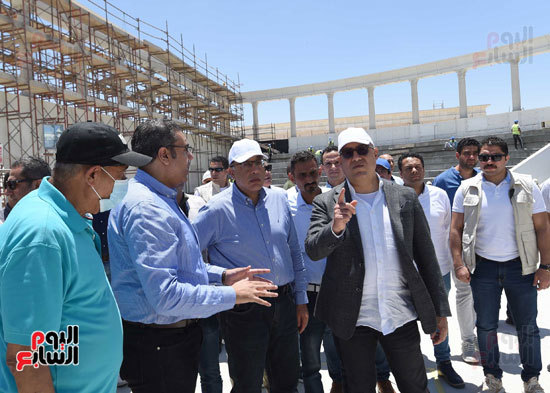 رئيس الوزراء يتفقد مدينة الثقافة والفنون بالعلمين الجديدة  (7)
