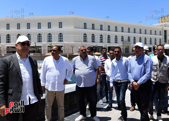 رئيس الوزراء يتفقد مدينة الثقافة والفنون بالعلمين الجديدة  (30)