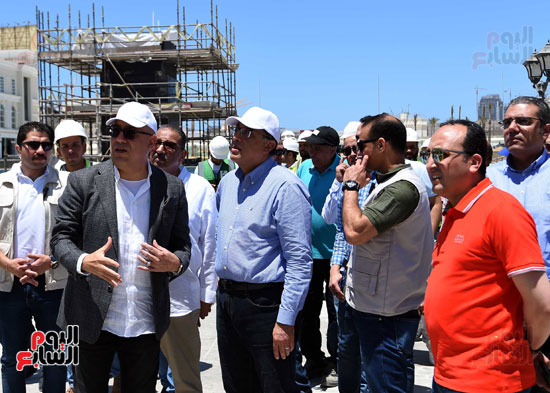 رئيس الوزراء يتفقد مدينة الثقافة والفنون بالعلمين الجديدة  (31)