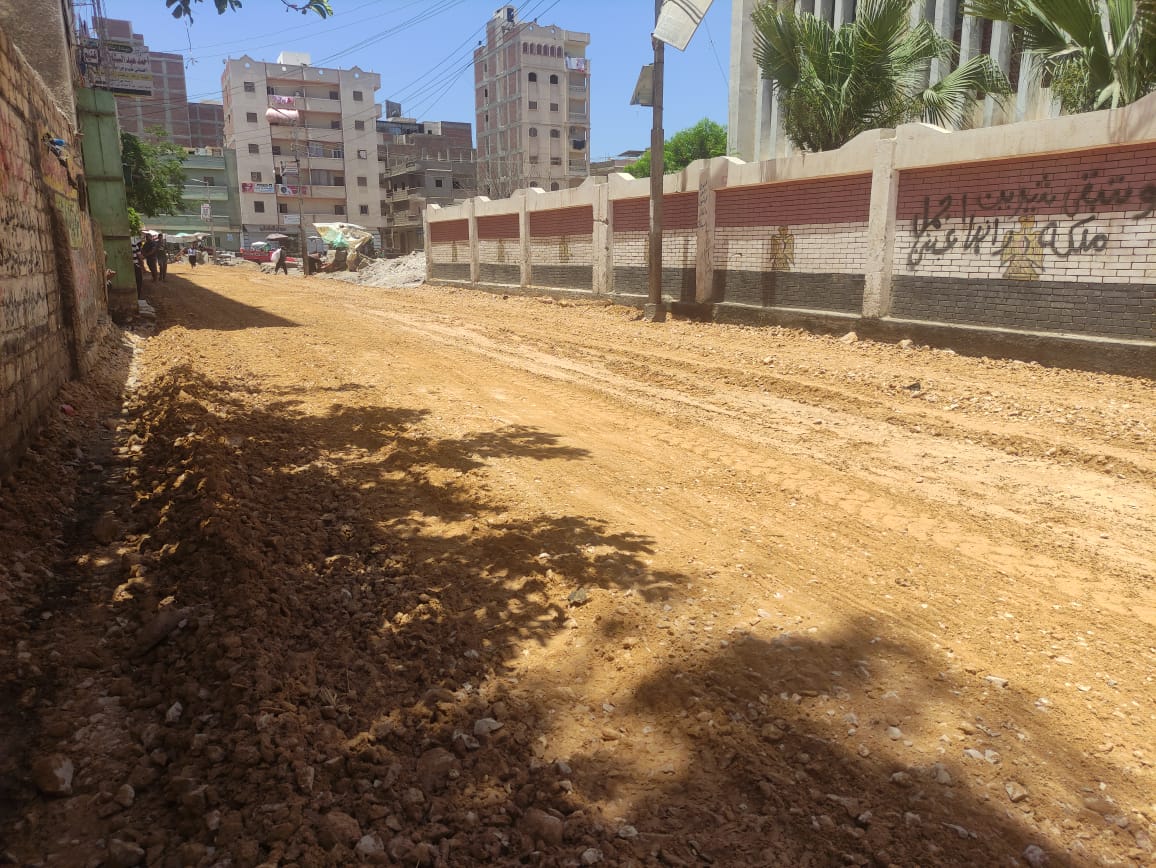 رصف شارع عزيز المصرى بشبراخيت  (4)