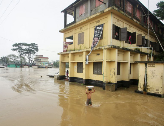 فيضان بنجلاديش (2)