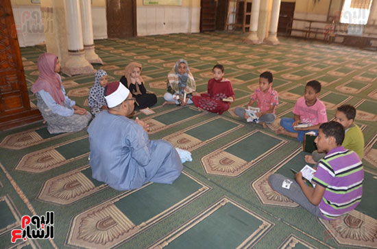 تواجد-الأطفال-بالمساجد-خلال-البرامج-الصيفية