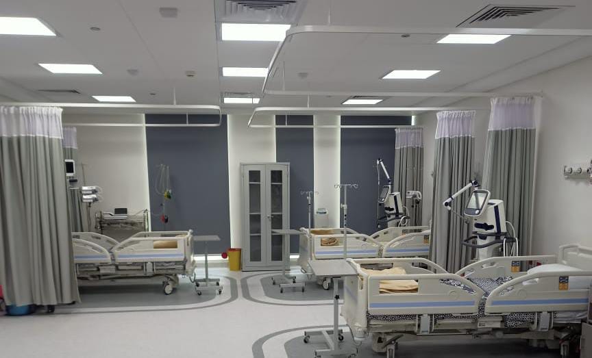 بدء تشغيل وحدة العناية المركزة بمستشفى فايد (2)