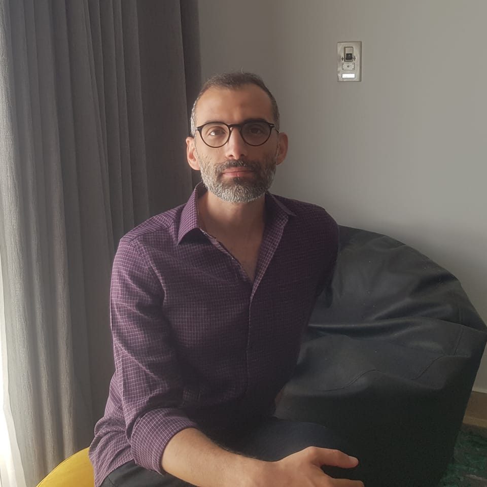 الكاتب: محمد رجا الكاتب: محمد رجا