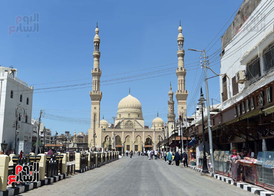 رئيس الوزراء يختتم جولته في الغربية (4)