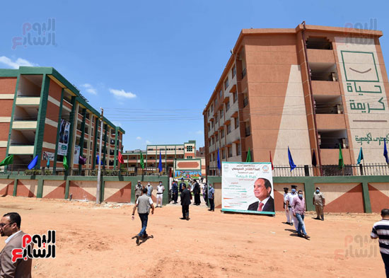 زيارة رئيس الوزراء لمدرسة نهطاى للتعليم الأساسى (1)