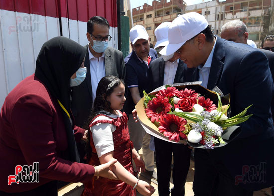 زيارة رئيس الوزراء لمدرسة نهطاى للتعليم الأساسى (4)