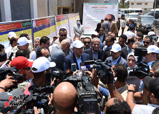 مؤتمر رئيس الوزراء (7)