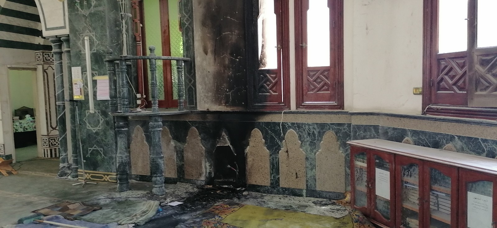 الحريق بالمسجد