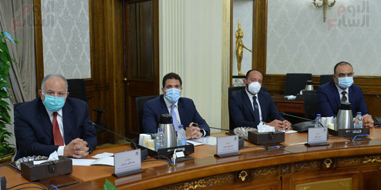 جانب من الاجتماع (10)