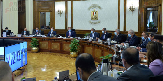 رئيس الوزراء يترأس الاجتماع الأول للمجلس الأعلى للتصدير بعد إعادة تشكيله (9)