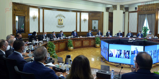رئيس الوزراء يترأس الاجتماع الأول للمجلس الأعلى للتصدير بعد إعادة تشكيله (5)