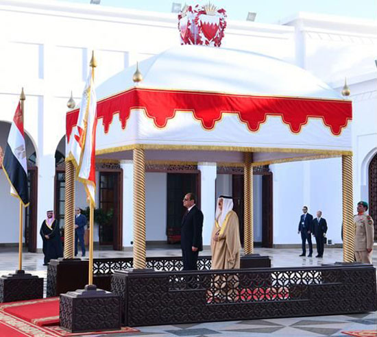 استقبال الرئيس السيسي في البحرين (3)
