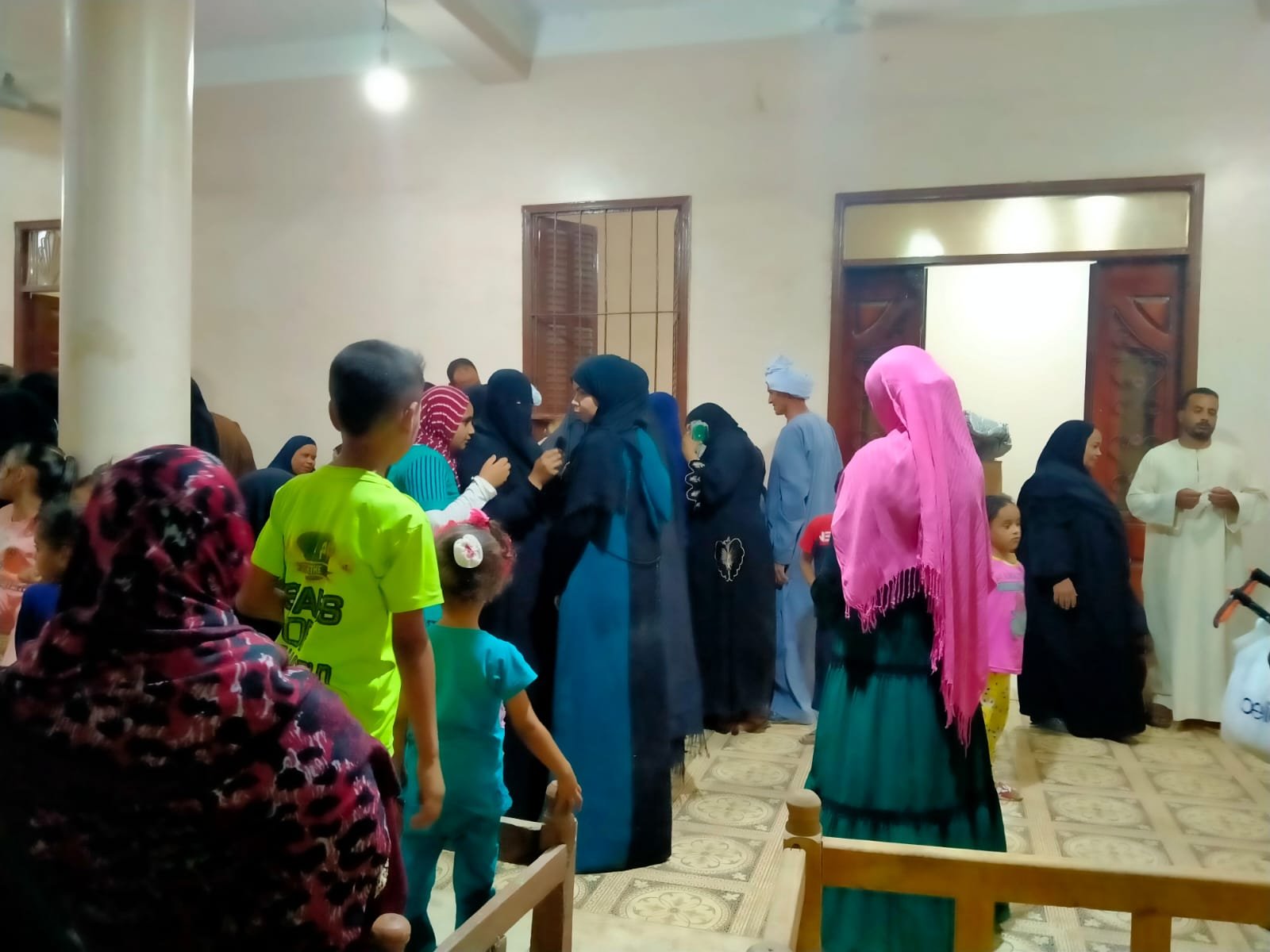 قافلة طبية للقومى للمرأة لدعم 127 مواطن بقرية المحاميد بحرى (4)