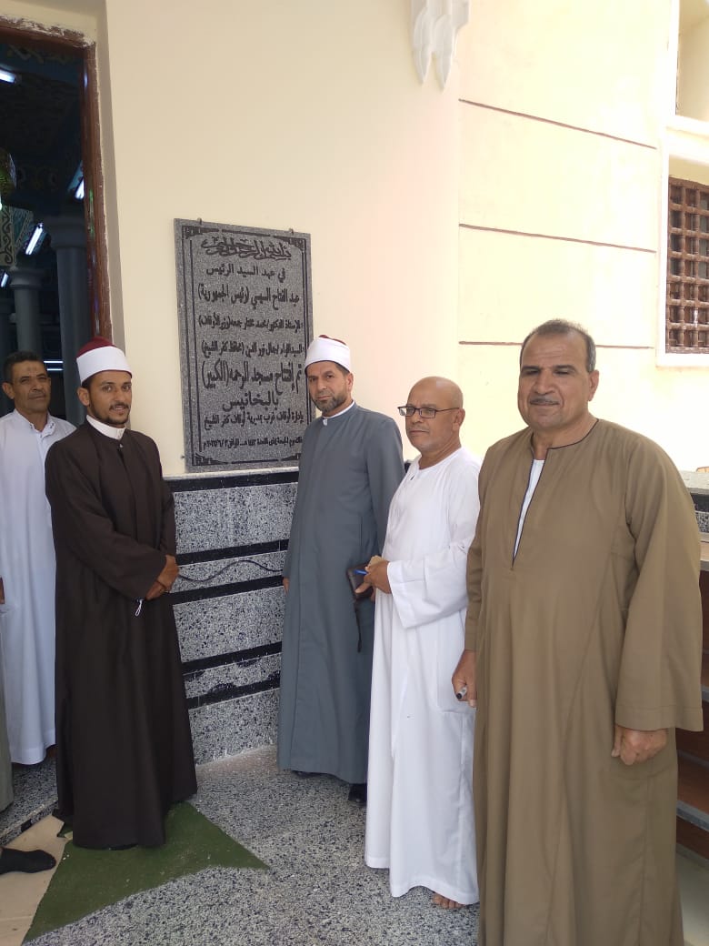 اثناء افتتاح مسجد الرحمة