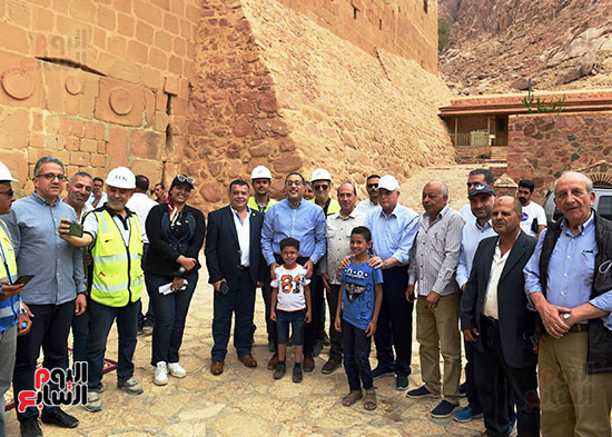 رئيس الوزراء يتفقد مشروع تطوير منطقة وادي الدير بسانت كاترين  (5)