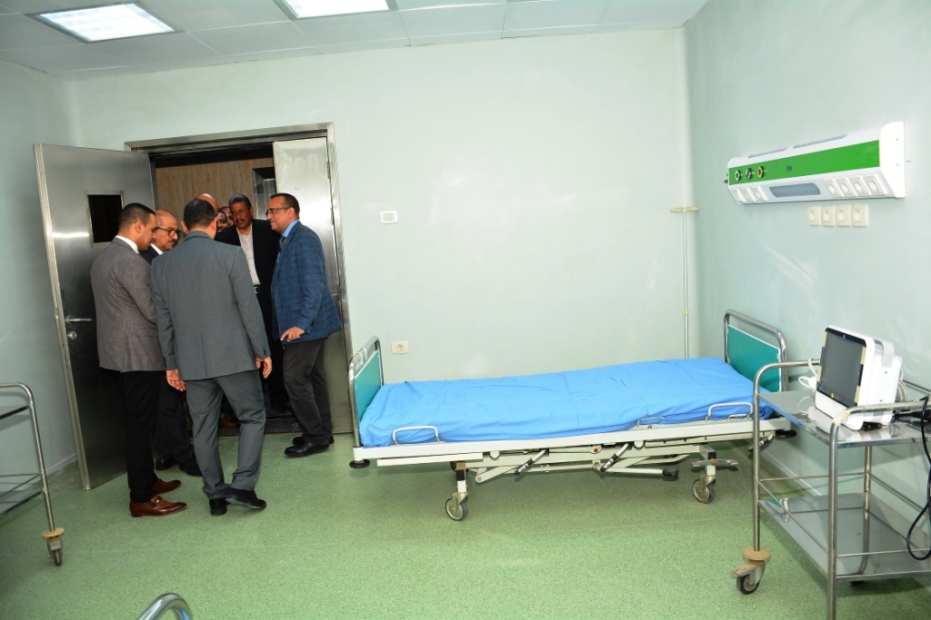  افتتاح مستشفى الطلاب الجامعى فى أسيوط (17)
