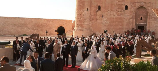 زفاف جماعى بقلعة قايتباى فى الإسكندرية (3)