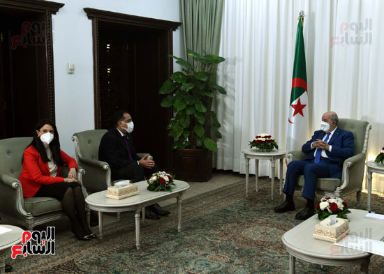 لقاء الرئيس الجزائرى والدكتور مصطفى مدبولى