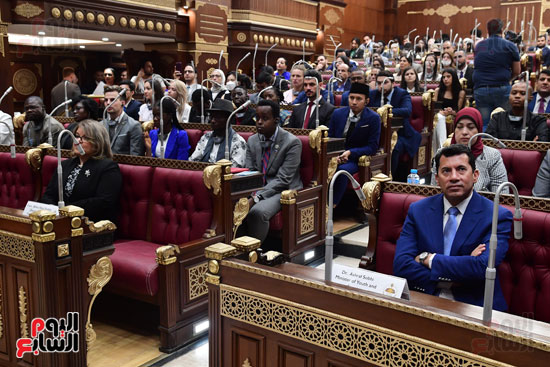 رئيس مجلس الشيوخ يستقبل الشباب المشارك في منحة ناصر للقيادة الدولية (3)