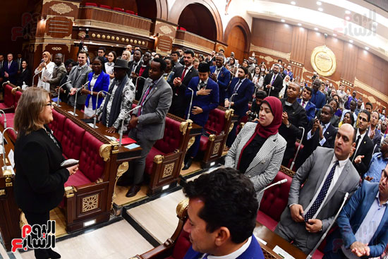 رئيس مجلس الشيوخ يستقبل الشباب المشارك في منحة ناصر للقيادة الدولية (2)