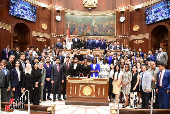 رئيس مجلس الشيوخ يستقبل الشباب المشارك في منحة ناصر للقيادة الدولية (17)