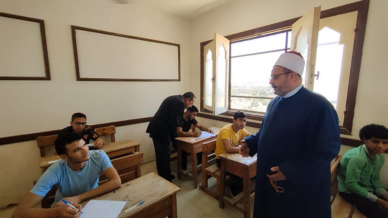 امتحانات امتحانات الثانوية الأزهرية بشمال سيناء