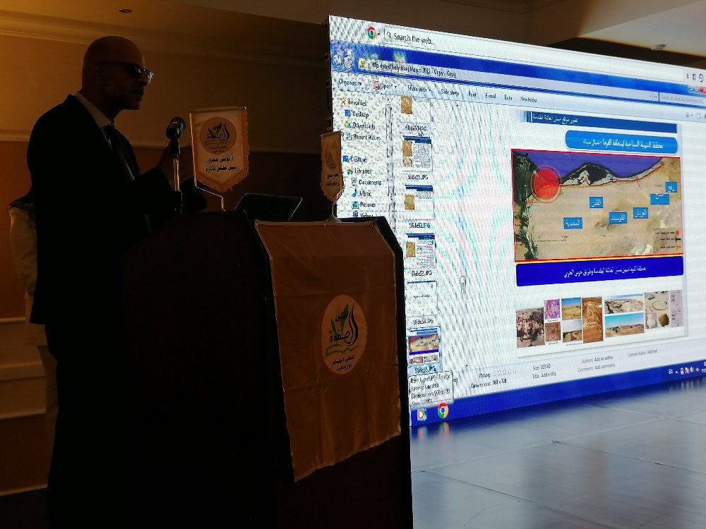 المهندس عادل الجندي خلال العرض