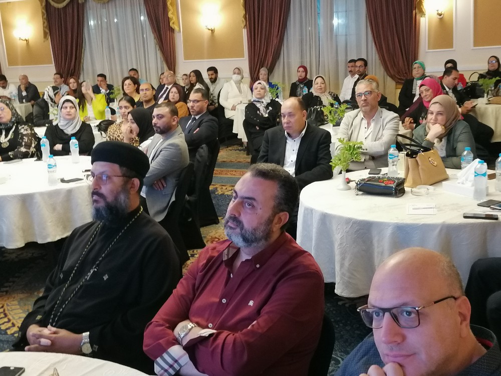 جانب آخر من الحضور