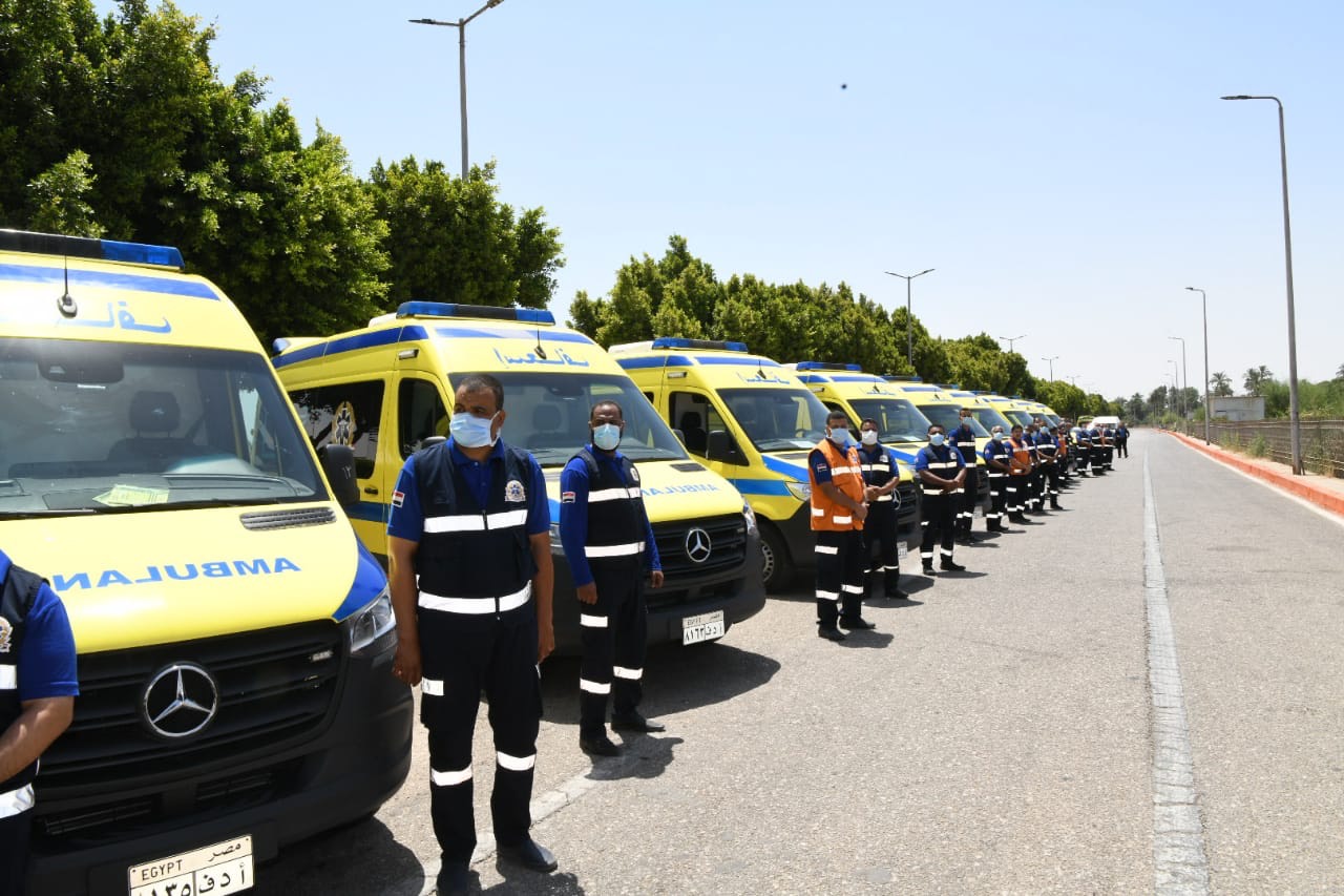 توفير 11 سيارة إسعاف جديدة ضمن مبادرة حياة كريمة  (10)