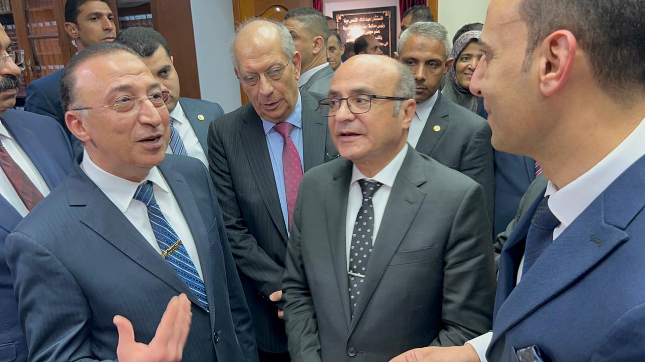 وزير العدل ومحافظ الإسكندرية يفتتحان متحف الحقانية (1)
