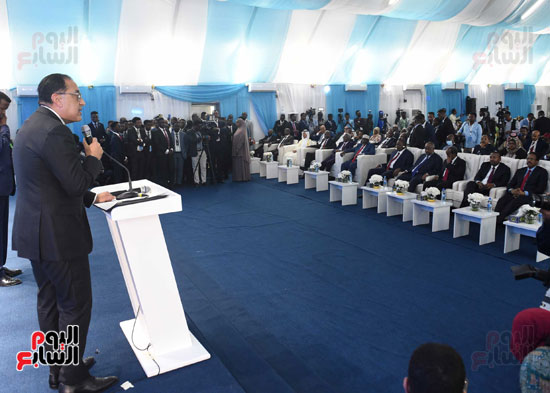 مصطفى مدبولى يشارك فى مراسم تنصيب رئيس الصومال (18)