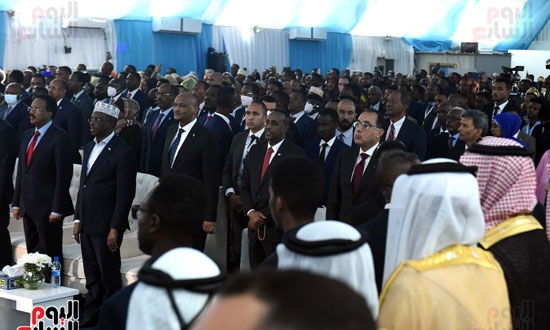 مصطفى مدبولى يشارك فى مراسم تنصيب رئيس الصومال (12)