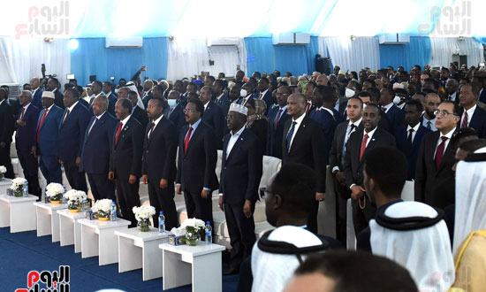مصطفى مدبولى يشارك فى مراسم تنصيب رئيس الصومال (14)