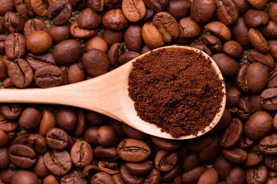 طرق طبيعية من القهوة للعناية بالبشرة