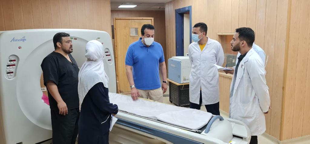 وزير التعليم العالي والقائم بأعمال وزير الصحة يتفقد مستشفى الضبعة